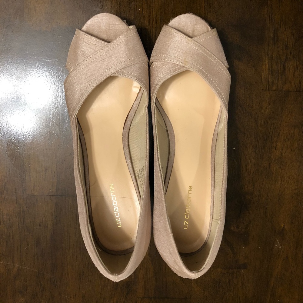 Liz Claiborne Nude Open Toe Wedges
